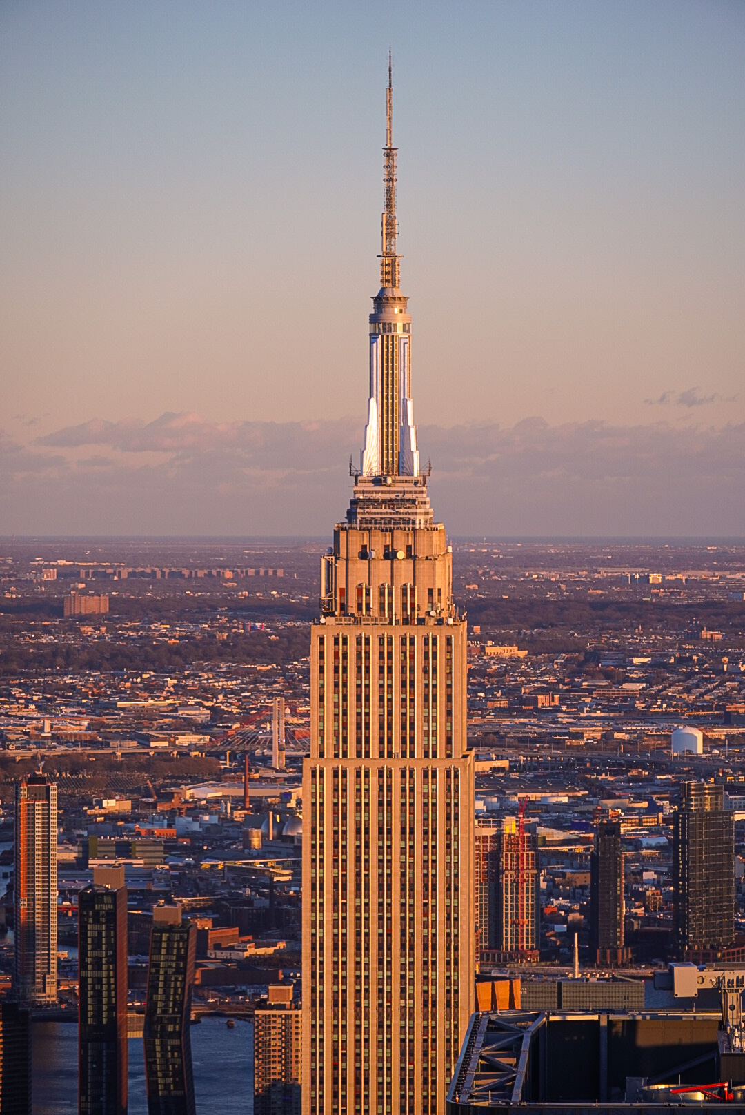 NYC New York Skyline Empire State Building ESB Sunset All Access Tour Skip lines Celebrity VIP Photography Things to do in New York NY Bucketlist