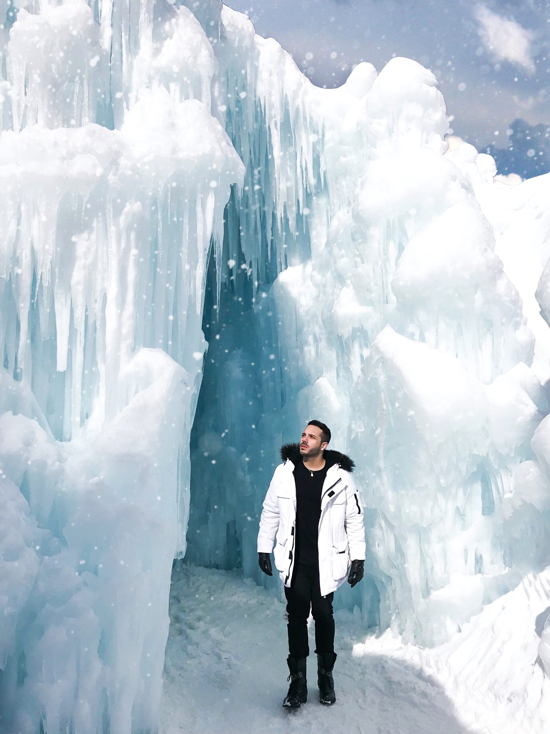 ice castles outfit, ice castles photoshoot, top things to do nh, new england travel guide Disney Frozen Winter Wonderland real life Arendelle fairy tale 