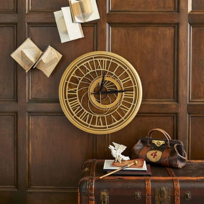 harry-potter-hogwarts-clock
