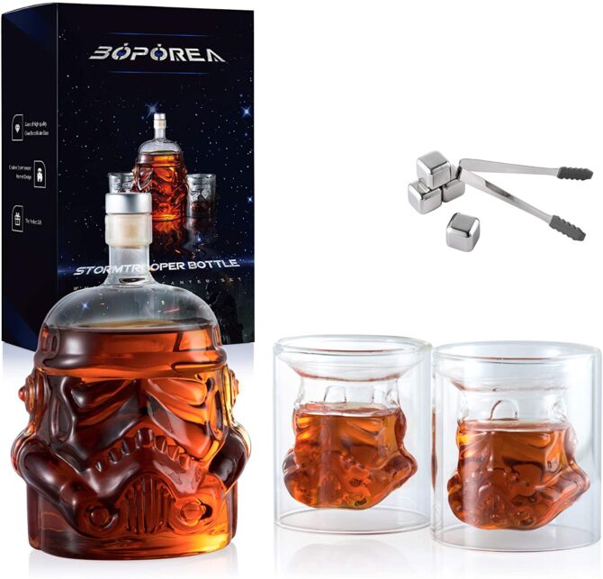 Star Wars™ Darth Vader Etched Whiskey Glasses & Ice Mold Set