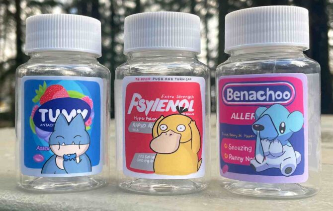 Psyduck + Cubchoo + Munchlax 3 pack Pill Bottle Pack Pokemon Container